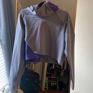 women’s size large gymshark quarter zip. a greyish blueish purple